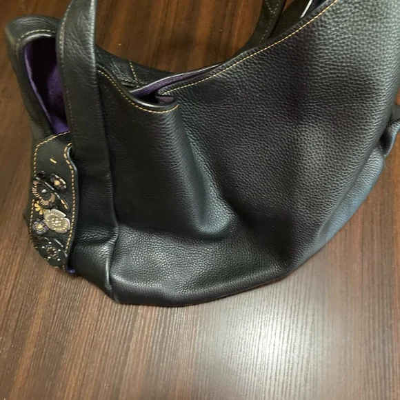 Coach Bandit Hobo with Tea Roses - Picture 5 of 13